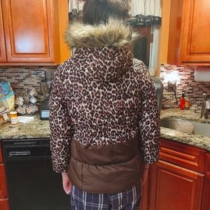 Girls 10/12 Leopard Print Puffer Coat With Fur Collar
